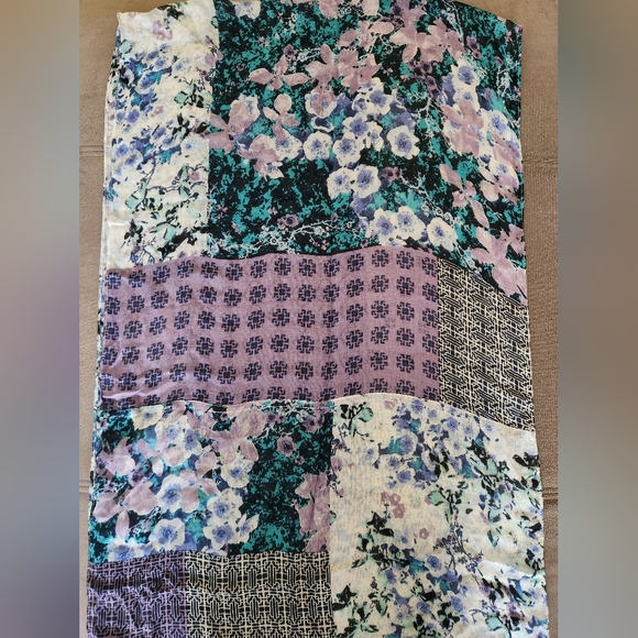 J.Jill Painted Patchwork Infinity Scarf - PORCELAIN PRINT - Picture 3 of 8